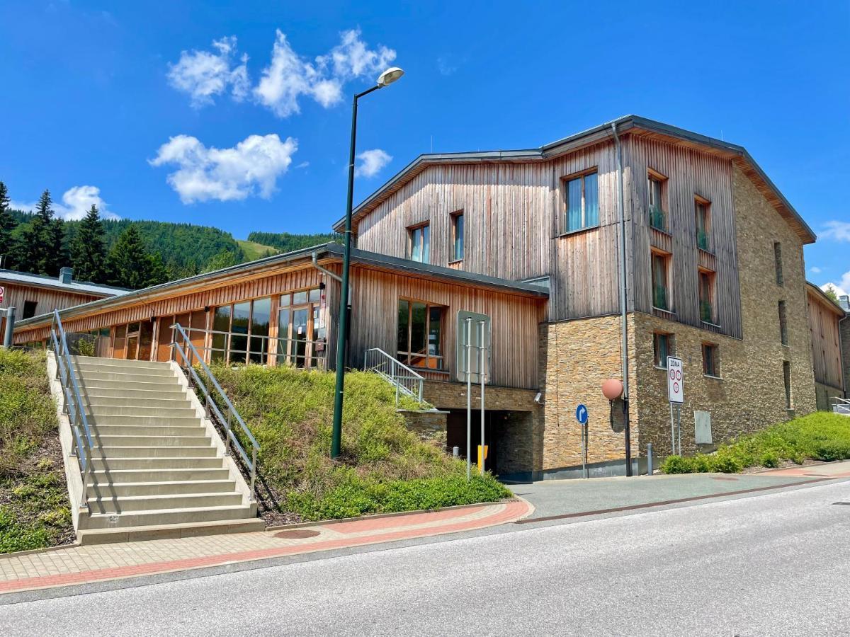 Suites And Apartments Medvedin Špindlerŭv Mlýn Buitenkant foto